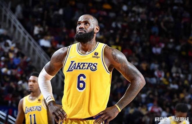 梅西一脚射门点燃全场（梅西一记劲射引爆全场）