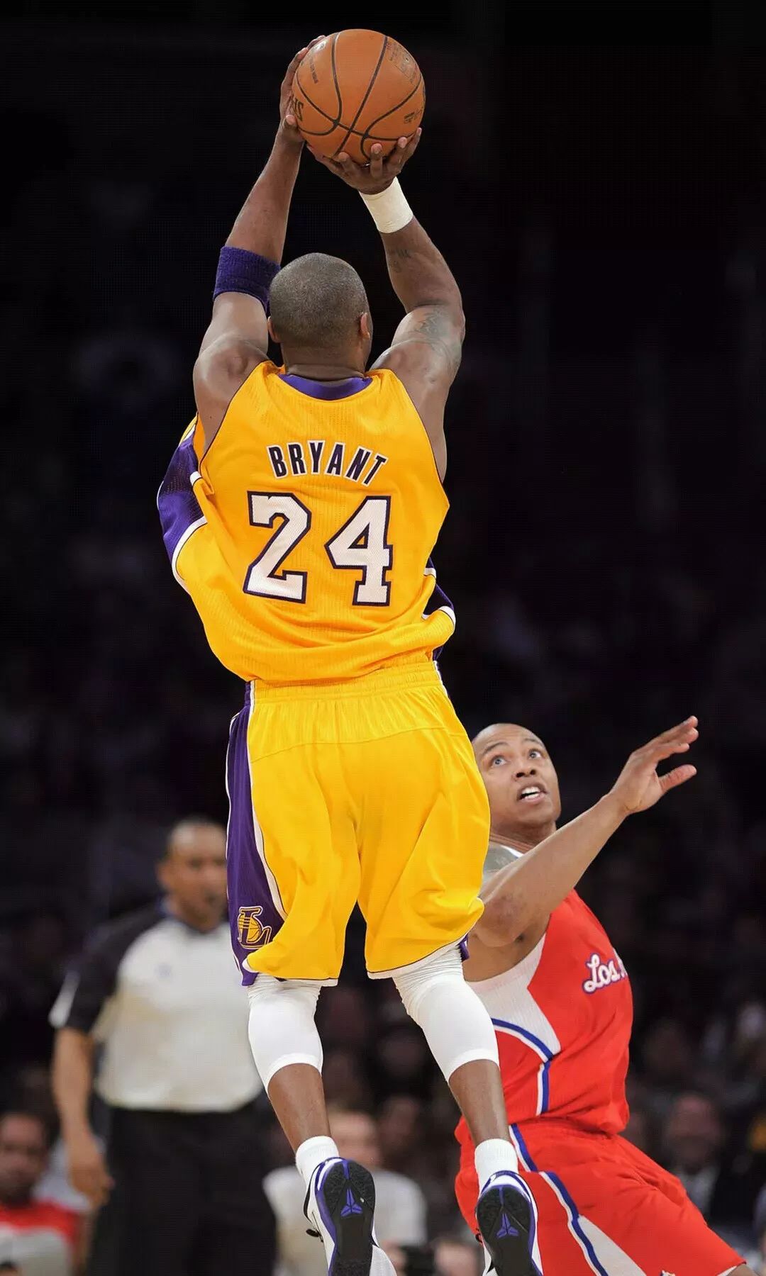 意媒：裁判协会认为米兰vs拉齐奥VAR介入错误，并将予以停职（意媒：裁判协会认定米兰战拉齐奥VAR介入有误，涉事人员将被停职）