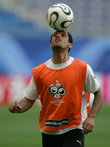 瑞天空：热刺、利物浦与扬-迪奥曼德的团队展开深度接触（瑞天空：热刺、利物浦已与扬-迪奥曼德团队进行深入洽谈）