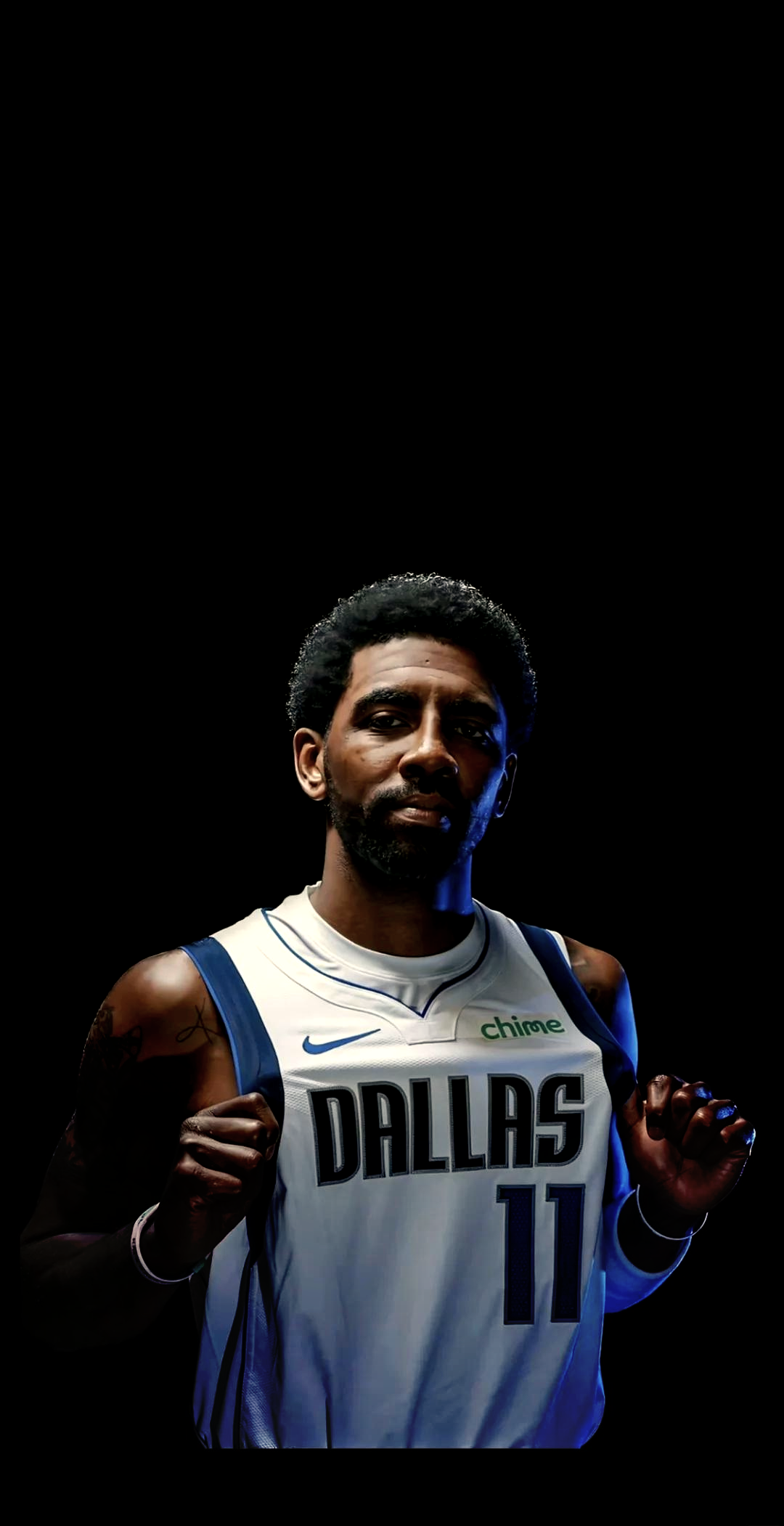 活塞122-117击败步行者，豪取13连胜，追平队史最长连胜纪录。（活塞122-117力克步行者，13连胜追平队史最长纪录）